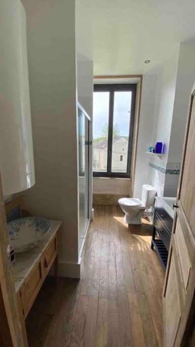 Le Presbytere - Touillon, Jacuzzi, 4 Chambres Pour 10 Extérieur photo