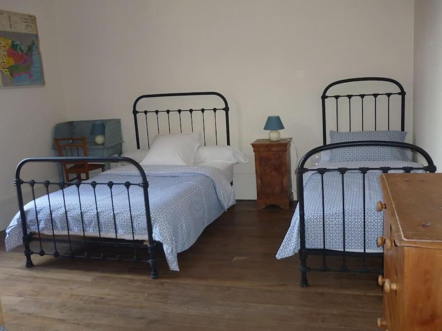 Le Presbytere - Touillon, Jacuzzi, 4 Chambres Pour 10 Extérieur photo