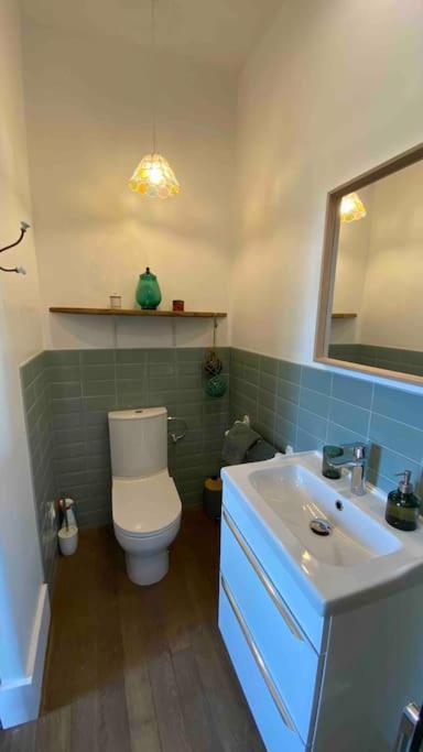 Le Presbytere - Touillon, Jacuzzi, 4 Chambres Pour 10 Extérieur photo