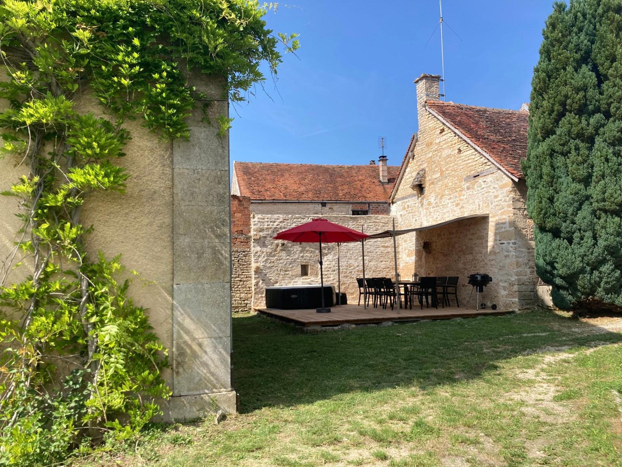 Le Presbytere - Touillon, Jacuzzi, 4 Chambres Pour 10 Extérieur photo